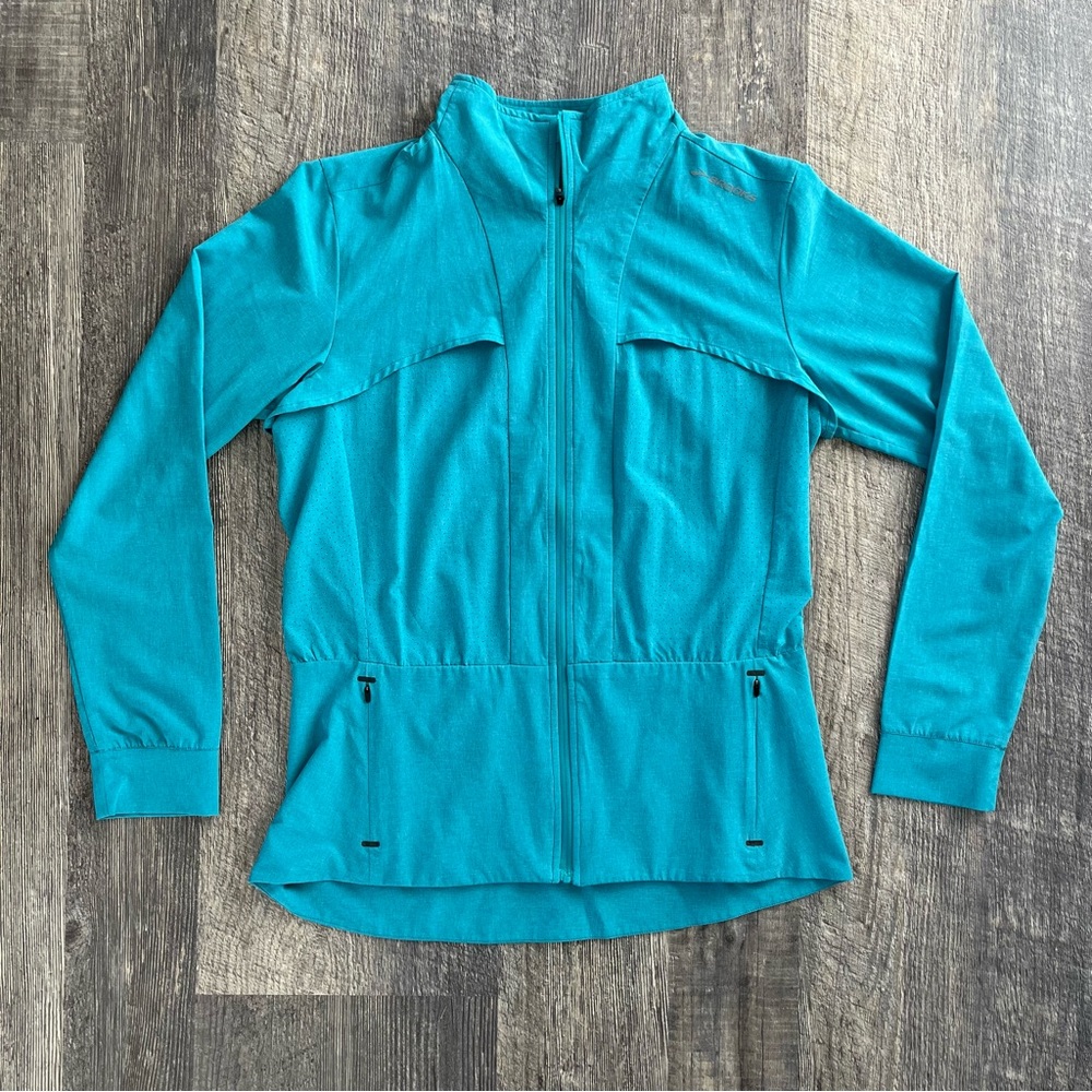 Brooks • Womens Size Medium • Light Weight Running Jacket • Run Happy